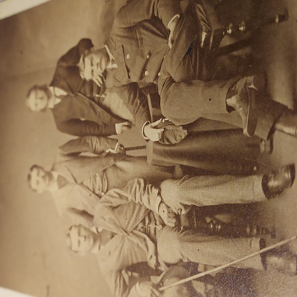 Antique Cabinet Card of Four Distinguished Men Sitting - Picture 4 of 7